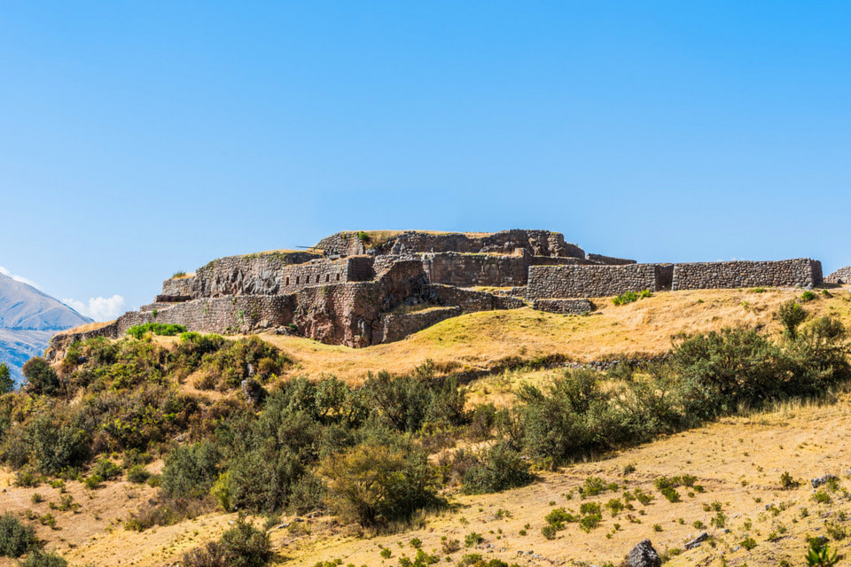 Puca Pucara: La Enigmática Fortaleza Roja de los Incas